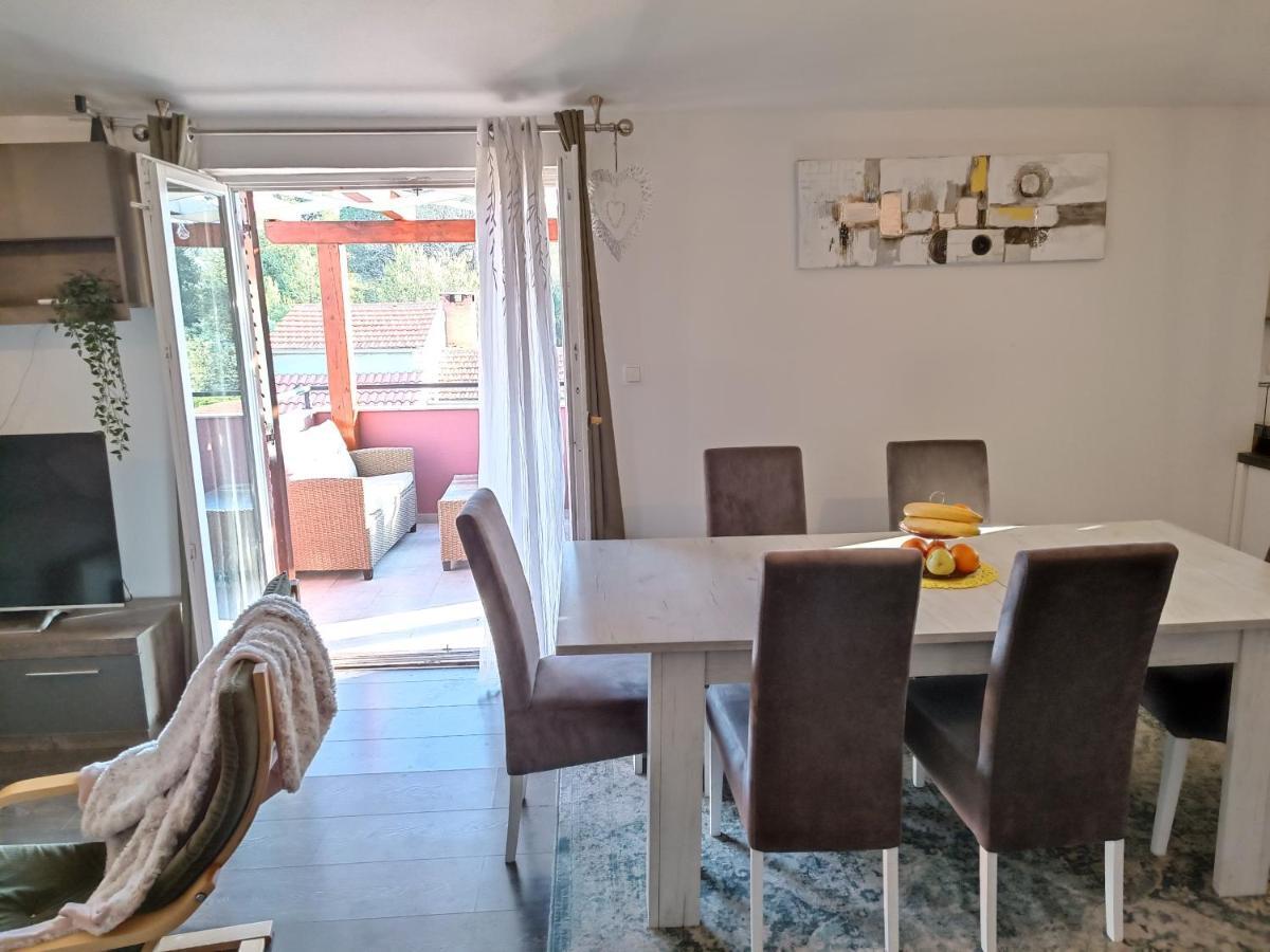 Apartman Brigita Apartment Biograd Na Moru Bagian luar foto