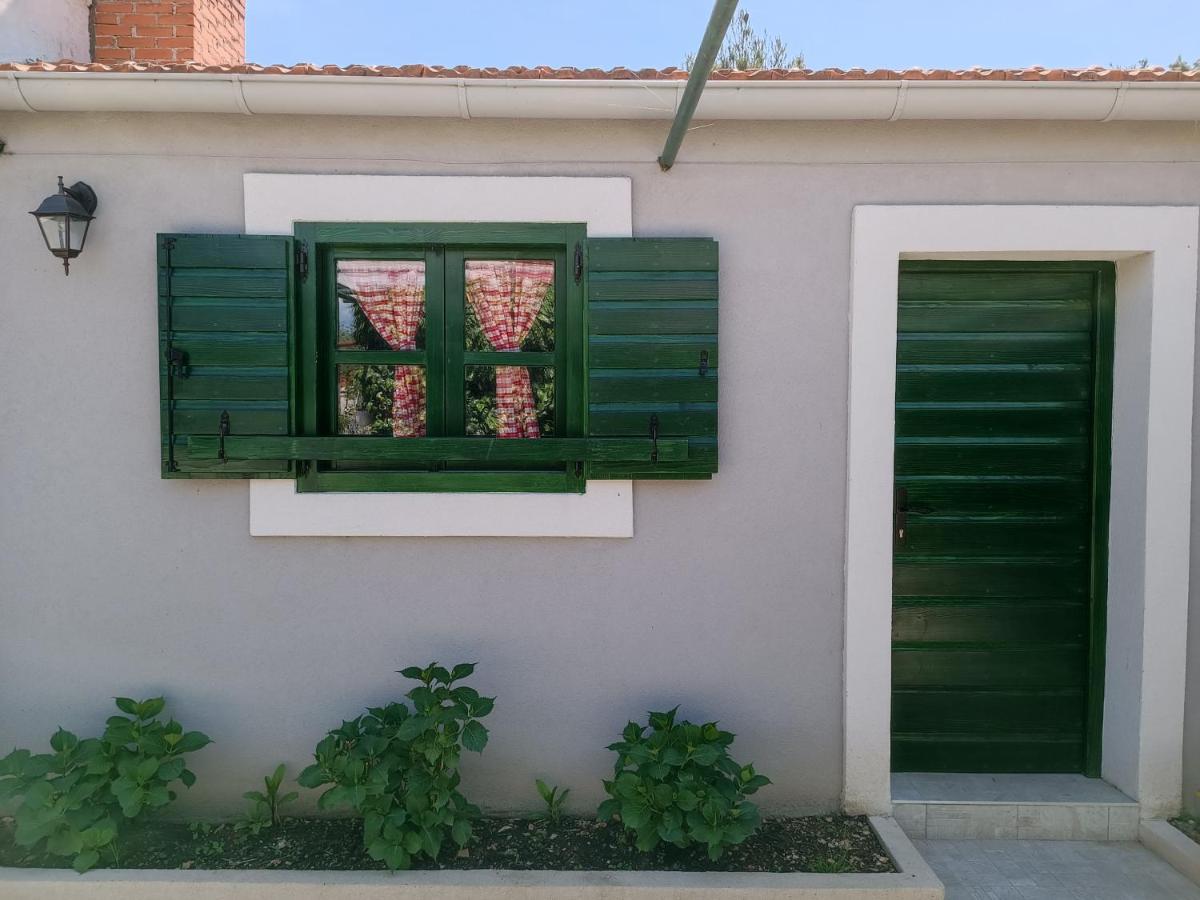 Apartman Brigita Apartment Biograd Na Moru Bagian luar foto