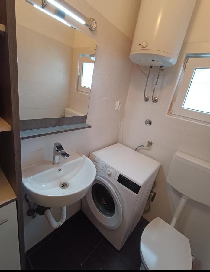 Apartman Brigita Apartment Biograd Na Moru Bagian luar foto