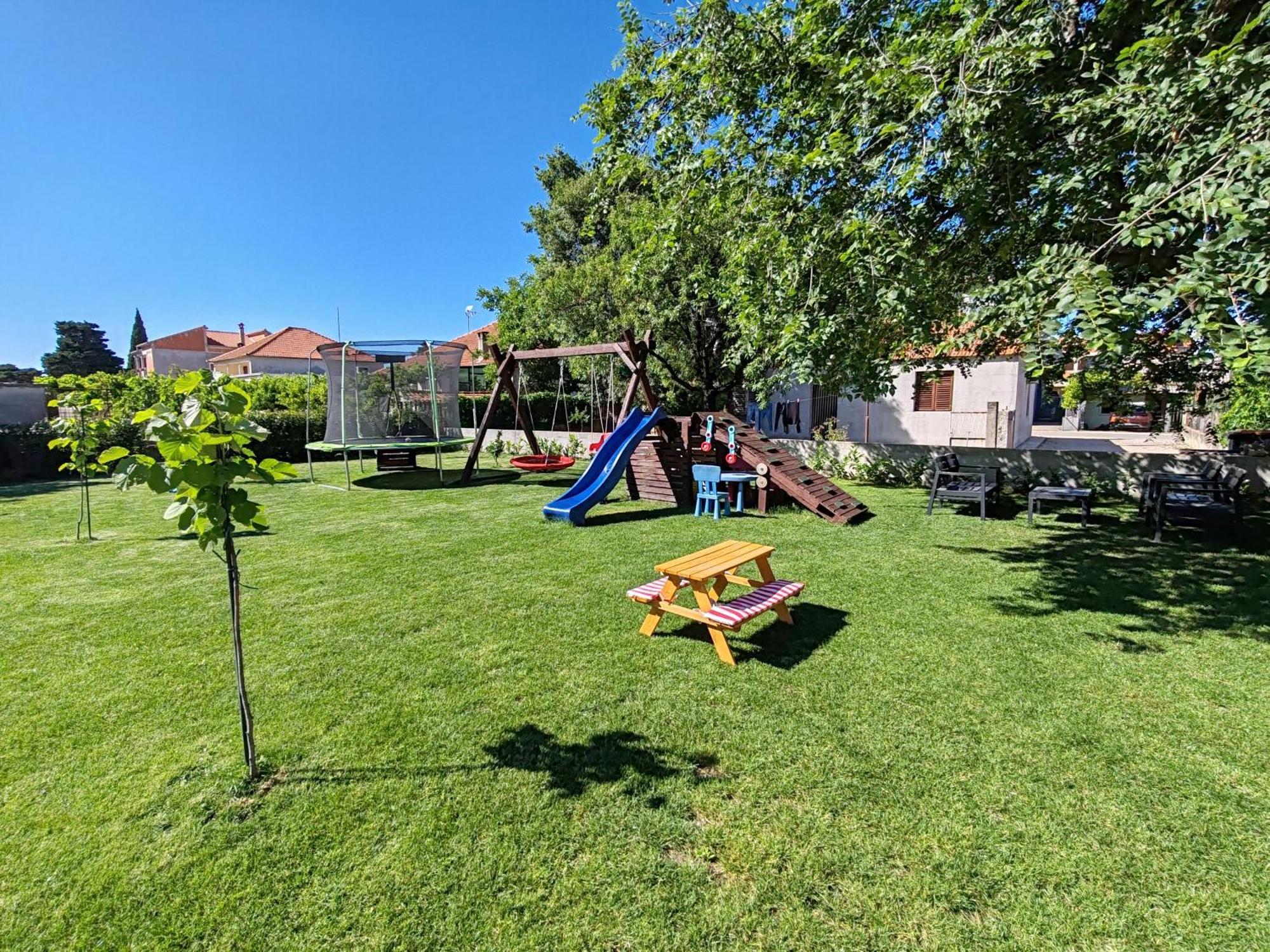 Apartman Brigita Apartment Biograd Na Moru Bagian luar foto
